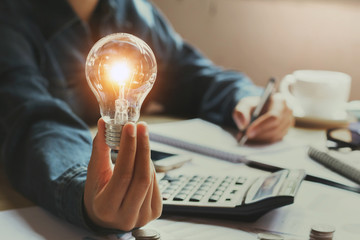 拥有一只可爱的橘猫是什么体验？